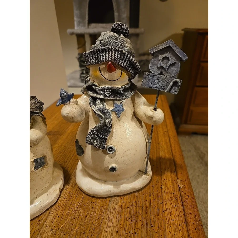 The Unbranded Brand ceramic snowman